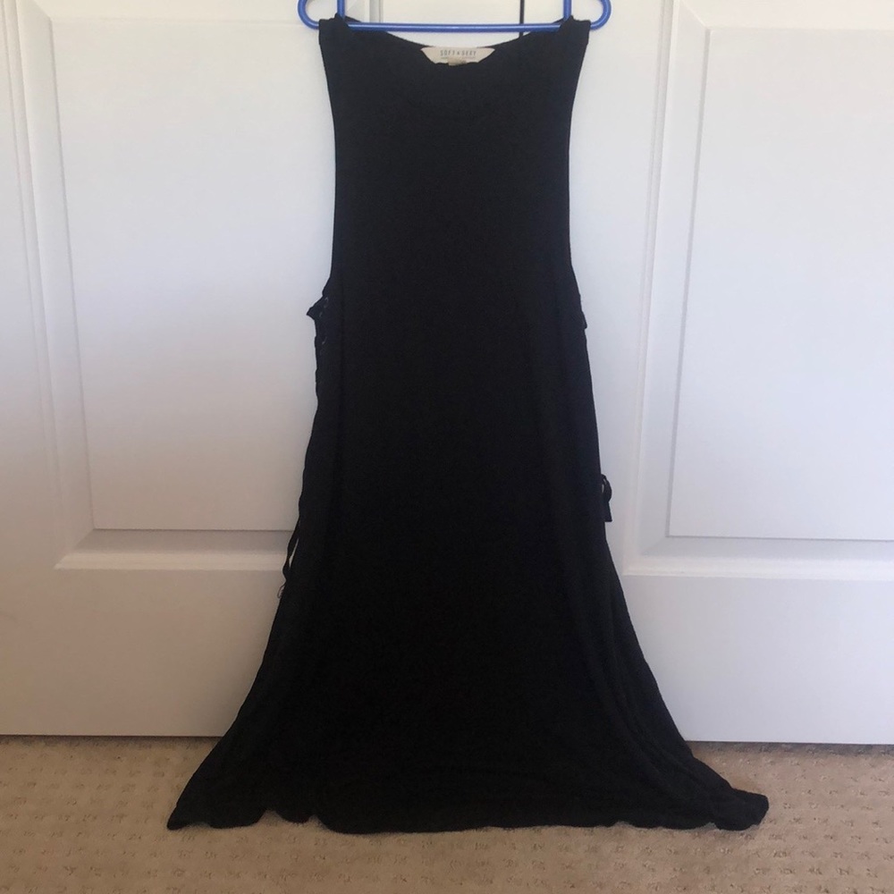 American Eagle Soft & Sexy Black Flowy Dress